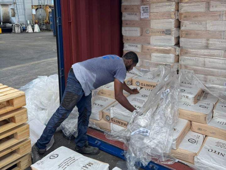 Dépotage de conteneur Guadeloupe